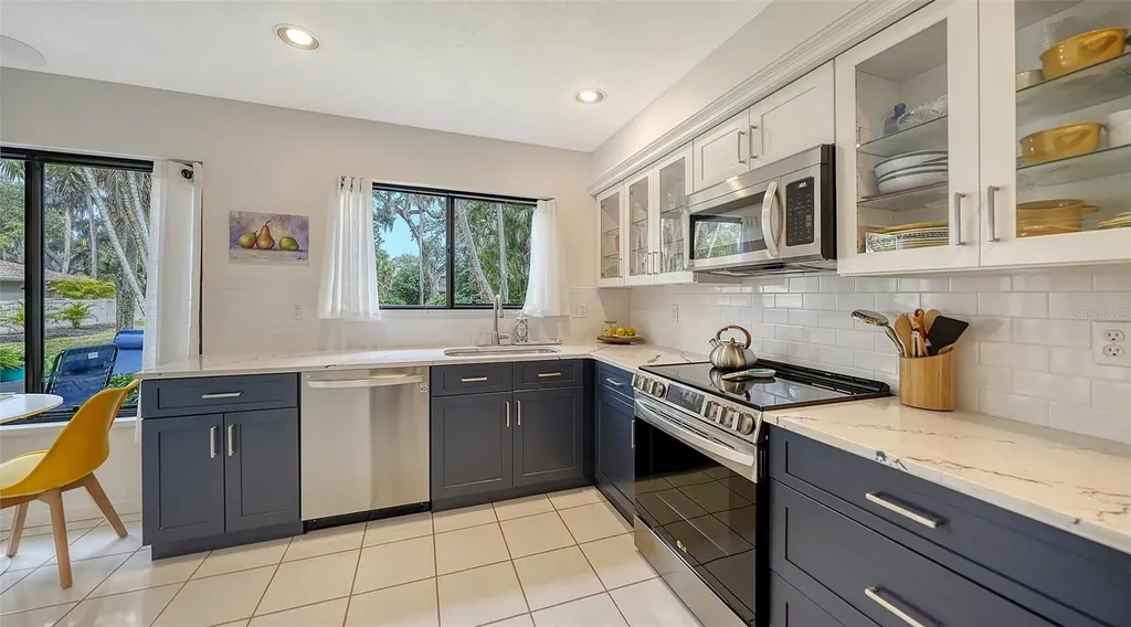 7547 Silver Fern Boulevard Sarasota FL 34241