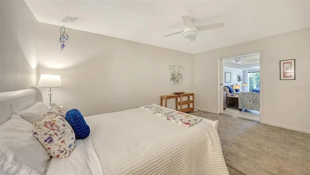 7547 Silver Fern Boulevard Sarasota FL 34241