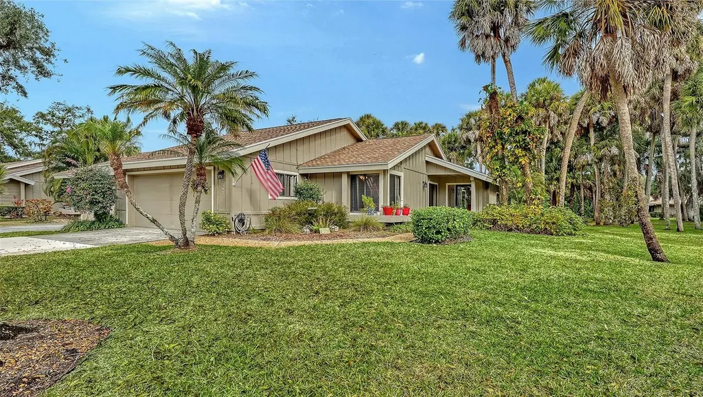 7547 Silver Fern Boulevard Sarasota FL 34241