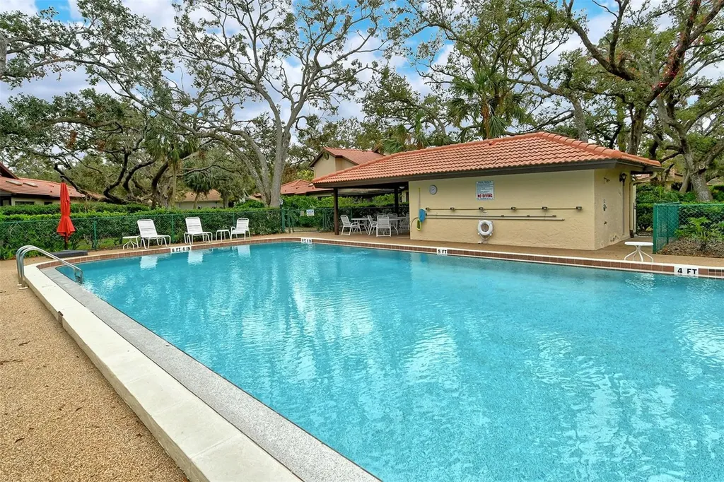 7547 Silver Fern Boulevard Sarasota FL 34241