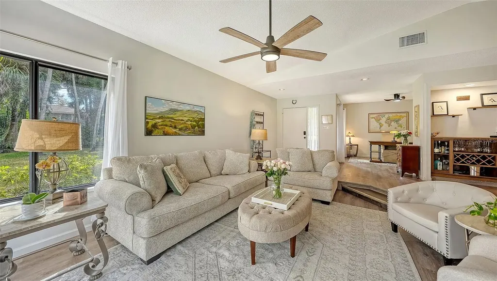 7547 Silver Fern Boulevard Sarasota FL 34241