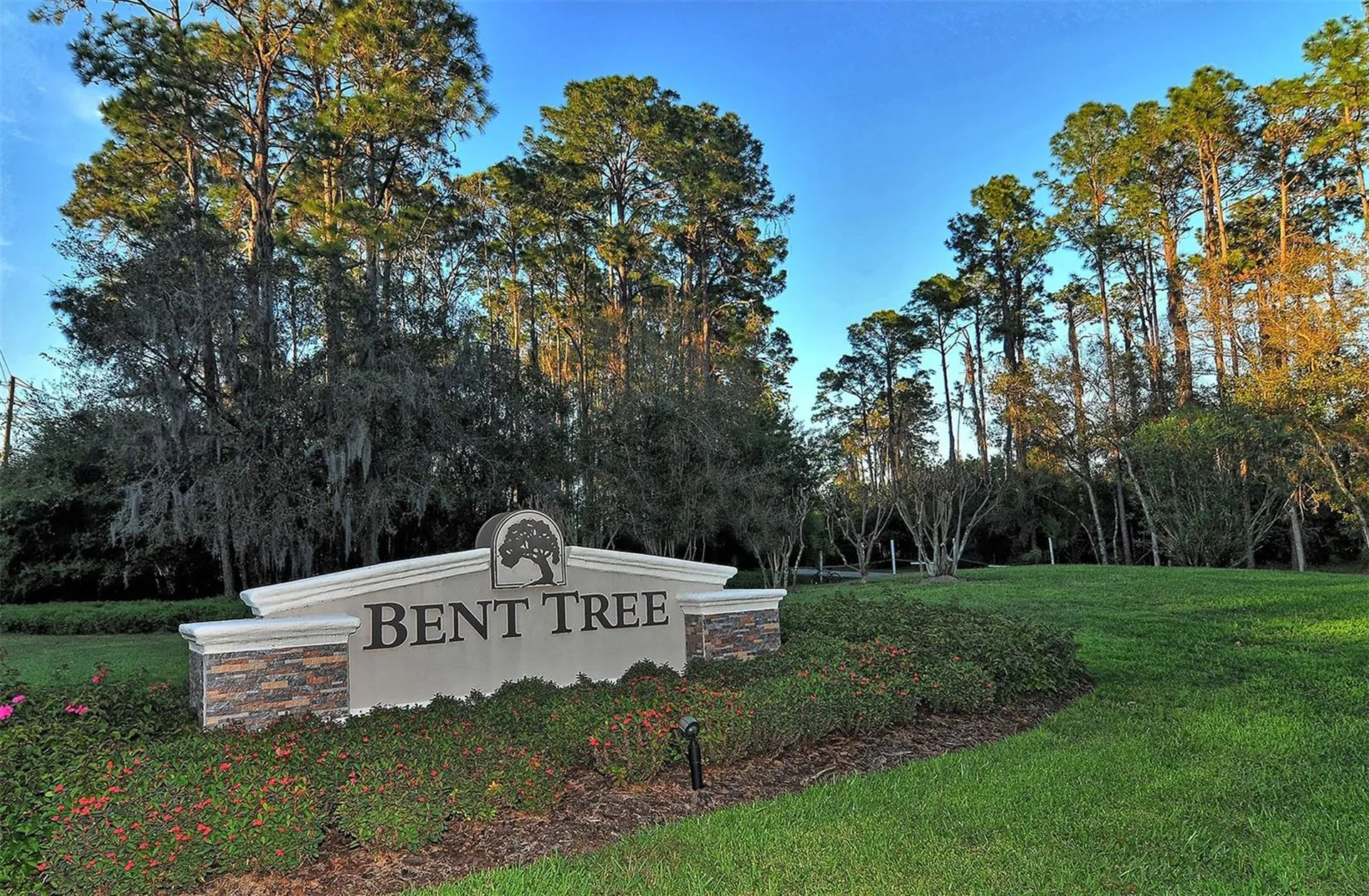 7547 Silver Fern Boulevard Sarasota FL 34241