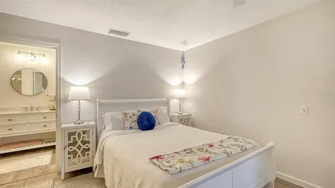 7547 Silver Fern Boulevard Sarasota FL 34241