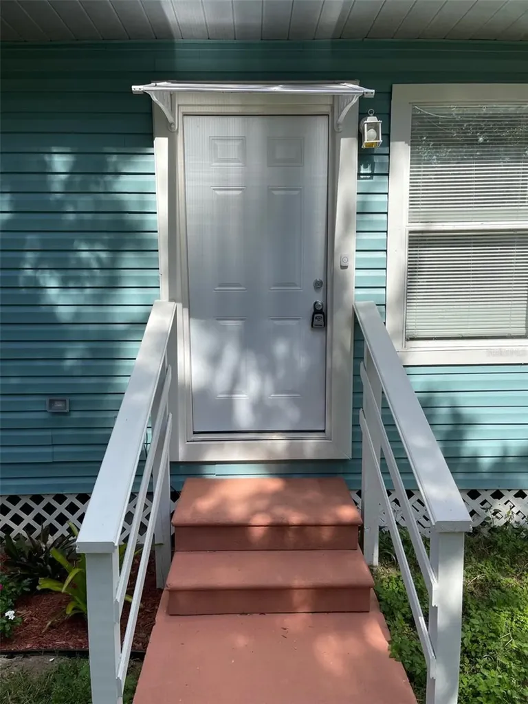 2211 SW 1st Street Ocala FL 34475