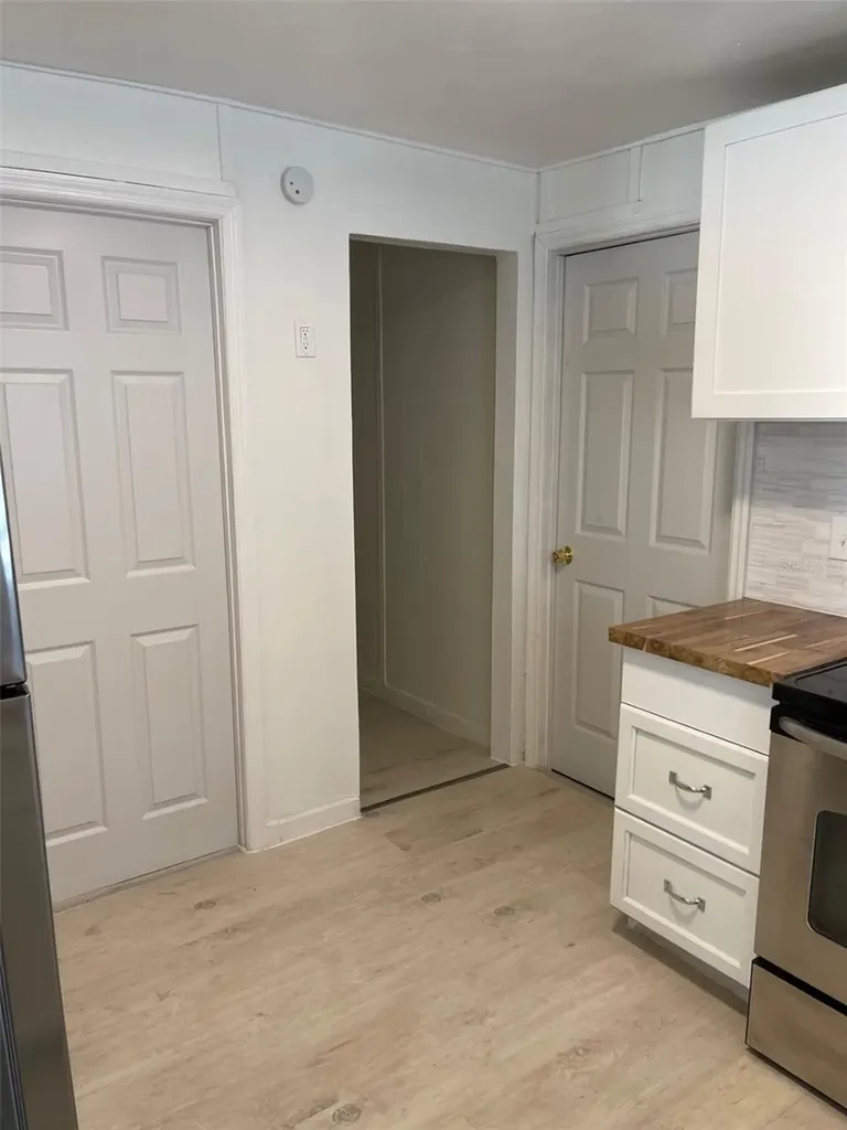 2211 SW 1st Street Ocala FL 34475