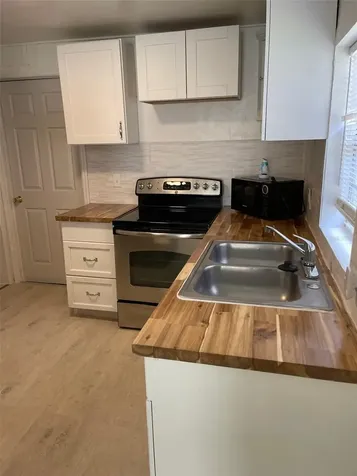 2211 SW 1st Street Ocala FL 34475