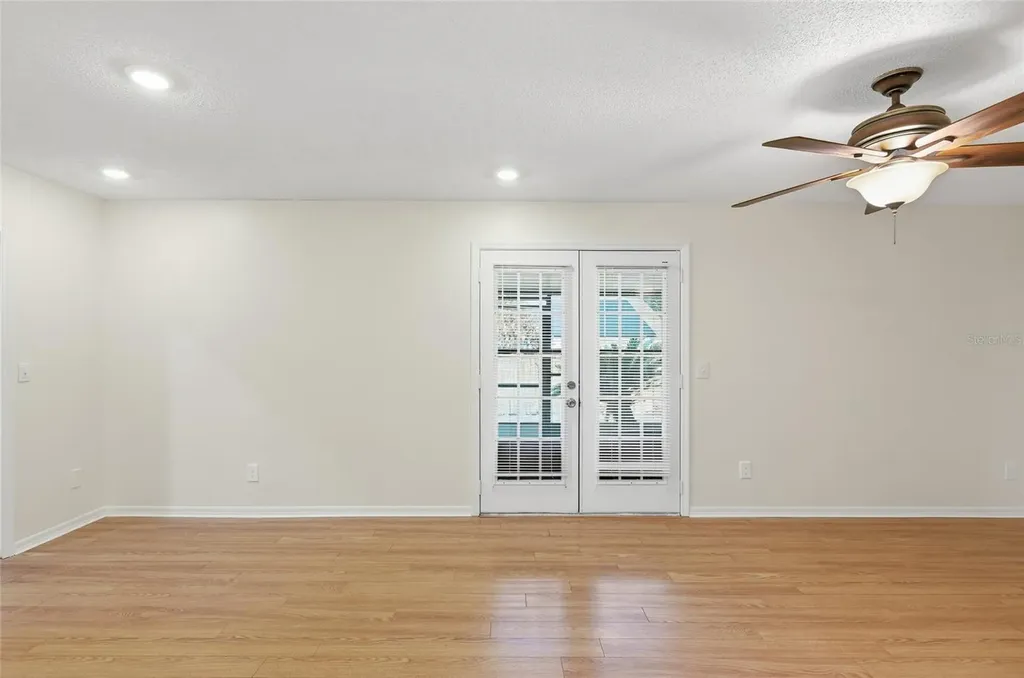 4549 Point Look Out Road Orlando FL 32808