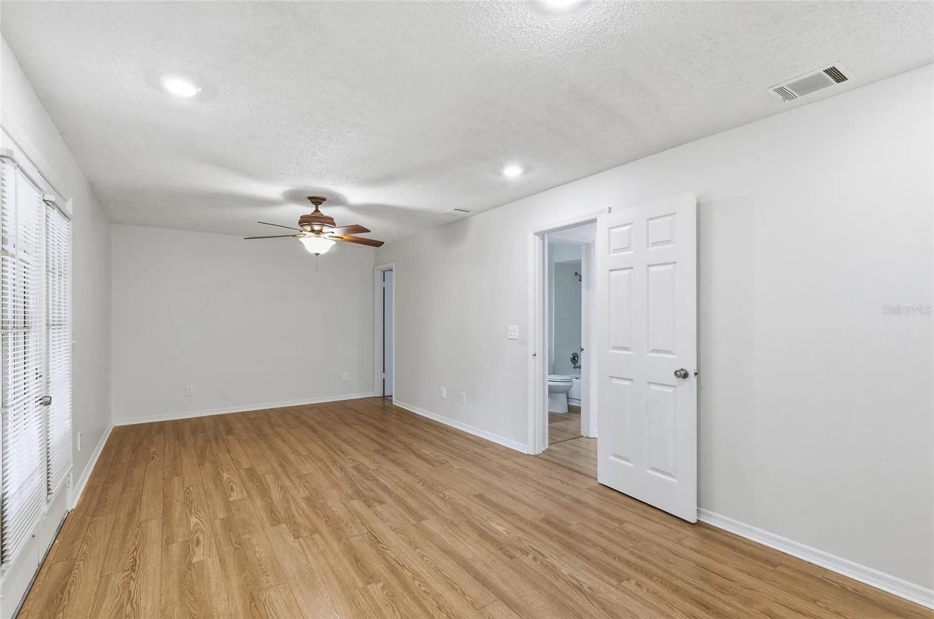 4549 Point Look Out Road Orlando FL 32808