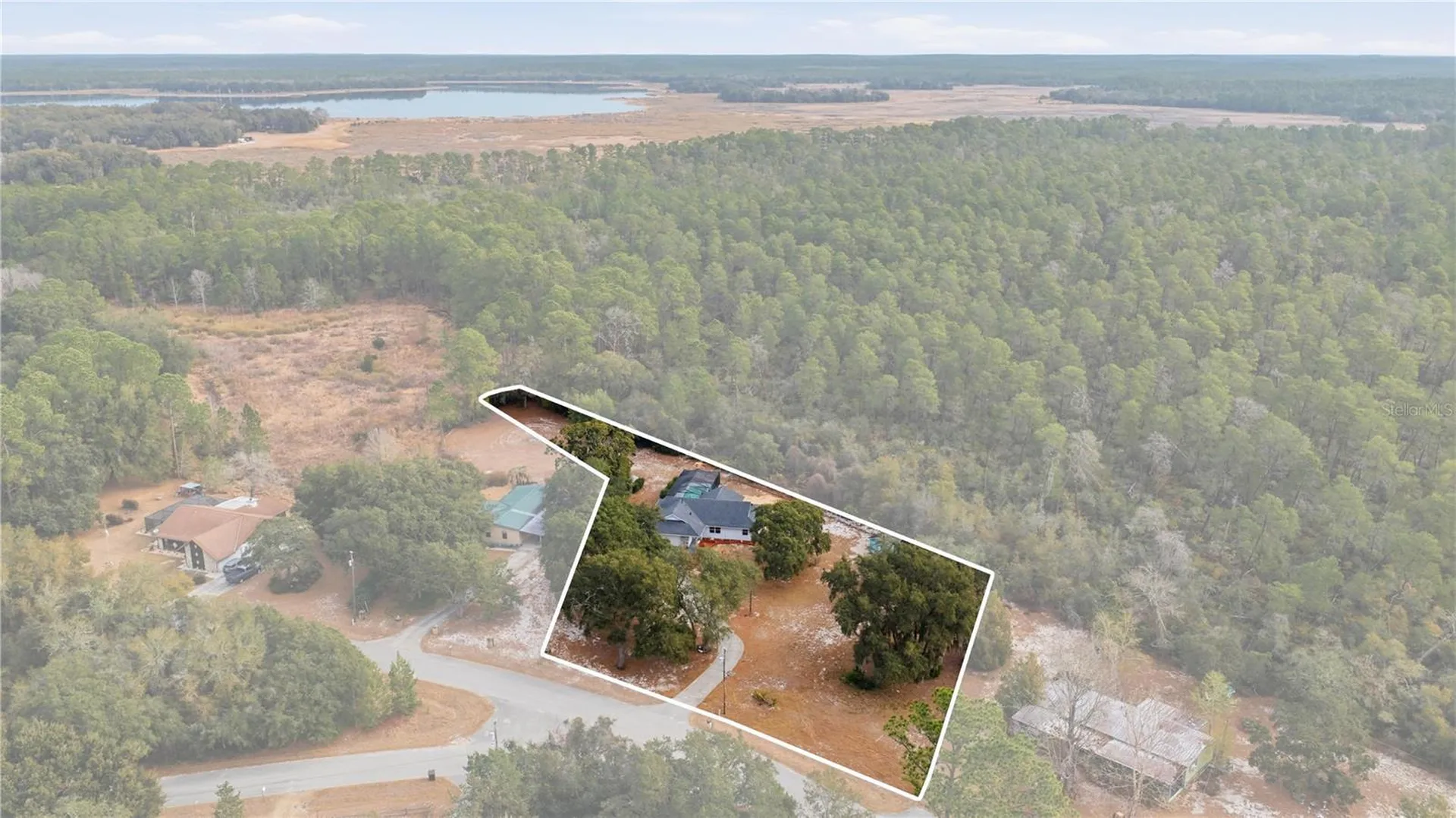 5145 SE 189th Terrace Ocklawaha FL 32179