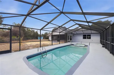 5145 SE 189th Terrace Ocklawaha FL 32179