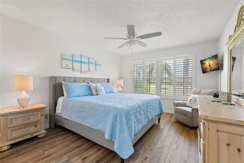 6191 Bahia Del Mar S St Petersburg FL 33715