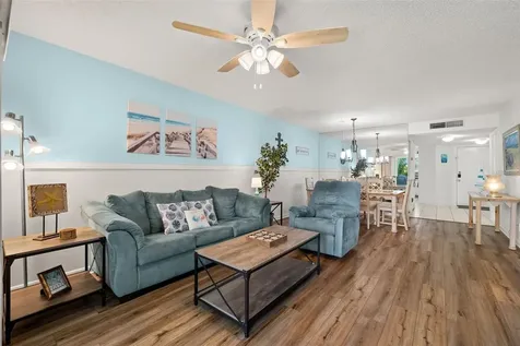 6191 Bahia Del Mar S St Petersburg FL 33715