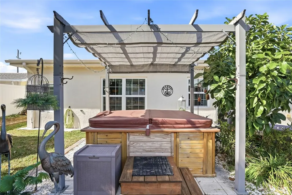 13628 Leslie Drive Hudson FL 34667