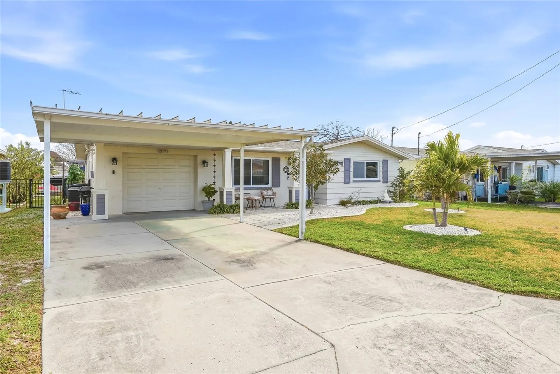 13628 Leslie Drive Hudson FL 34667