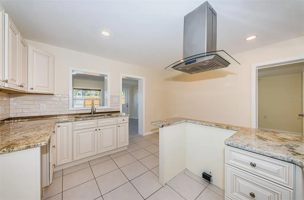 713 Pruitt Drive Madeira Beach FL 33708