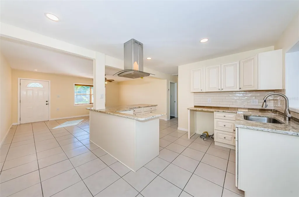 713 Pruitt Drive Madeira Beach FL 33708