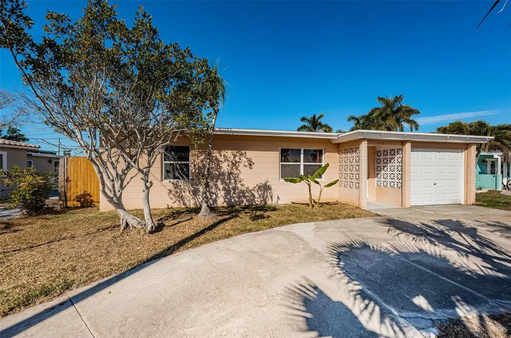 713 Pruitt Drive Madeira Beach FL 33708