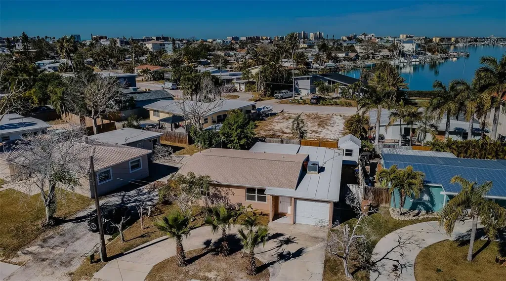 713 Pruitt Drive Madeira Beach FL 33708