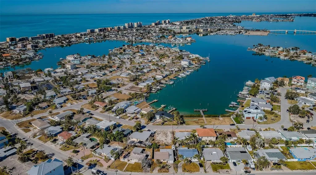 713 Pruitt Drive Madeira Beach FL 33708