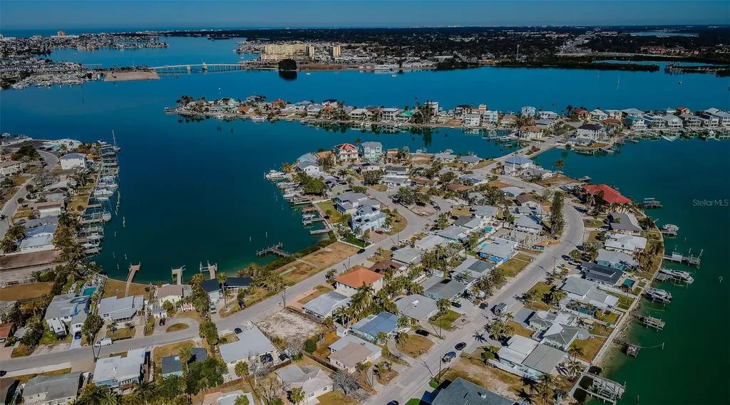 713 Pruitt Drive Madeira Beach FL 33708