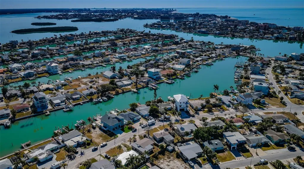713 Pruitt Drive Madeira Beach FL 33708