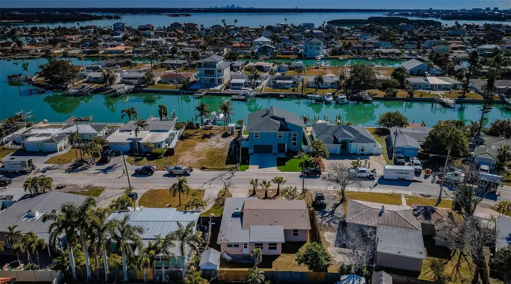 713 Pruitt Drive Madeira Beach FL 33708