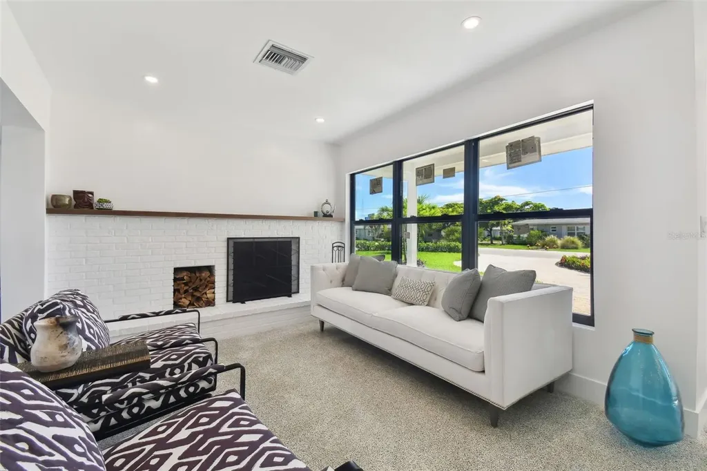 301 Aurora Street E Venice FL 34285