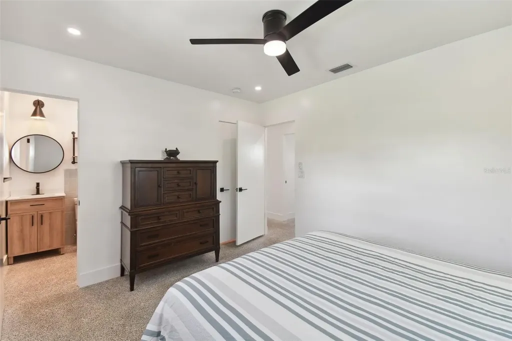 301 Aurora Street E Venice FL 34285