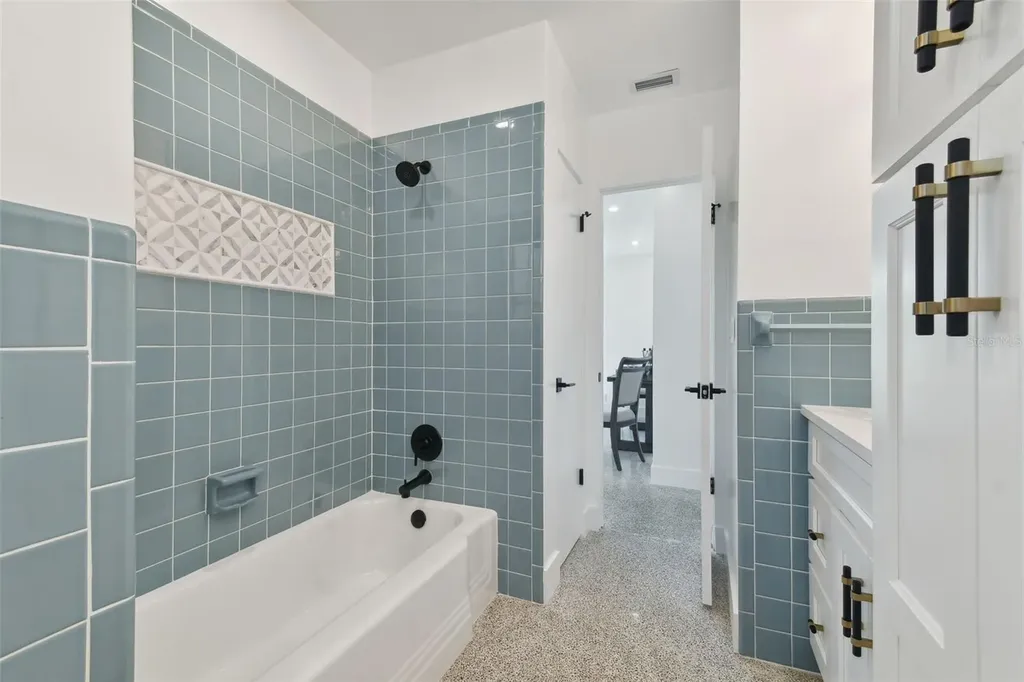 301 Aurora Street E Venice FL 34285