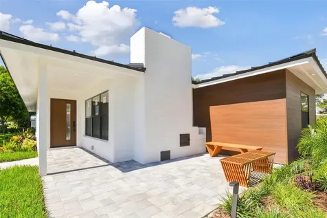 301 Aurora Street E Venice FL 34285