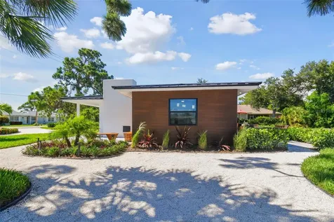 301 Aurora Street E Venice FL 34285