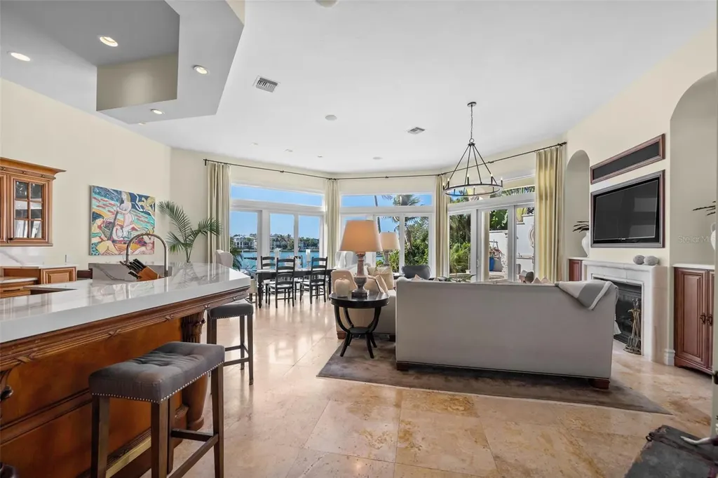 1394 Harbor Drive Sarasota FL 34239