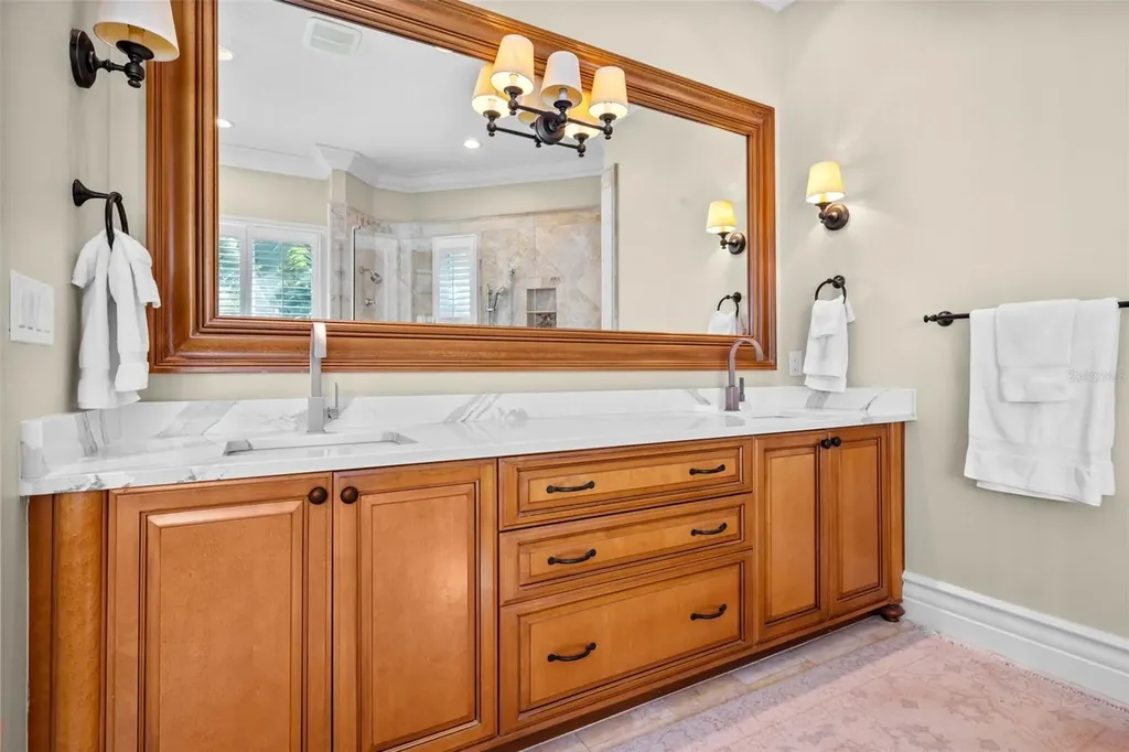 1394 Harbor Drive Sarasota FL 34239