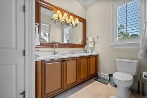 1394 Harbor Drive Sarasota FL 34239