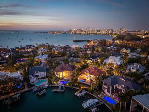 1394 Harbor Drive Sarasota FL 34239