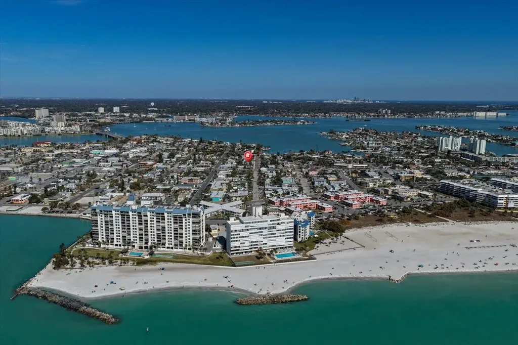 429 70th Avenue St Pete Beach FL 33706