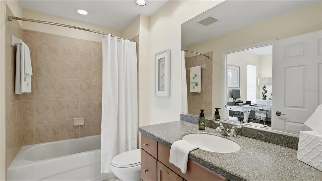 6340 Watercrest Way Lakewood Ranch FL 34202