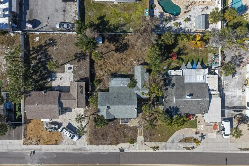 429 70th Avenue St Pete Beach FL 33706
