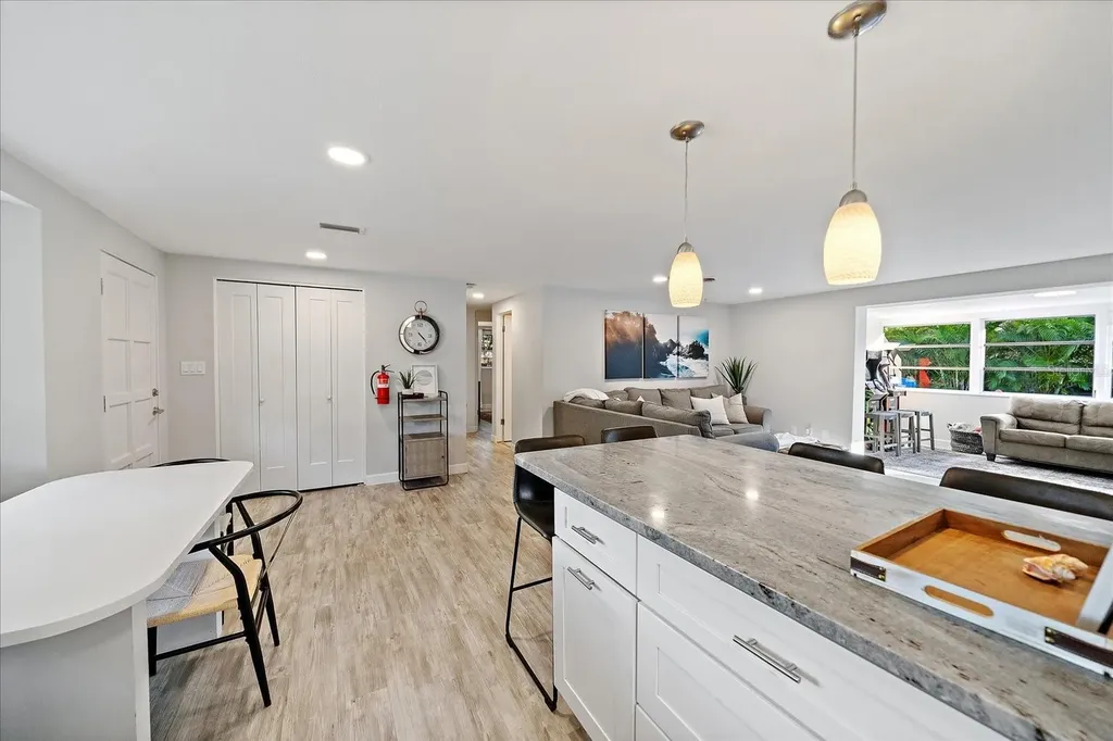2438 Wisteria Street Sarasota FL 34239