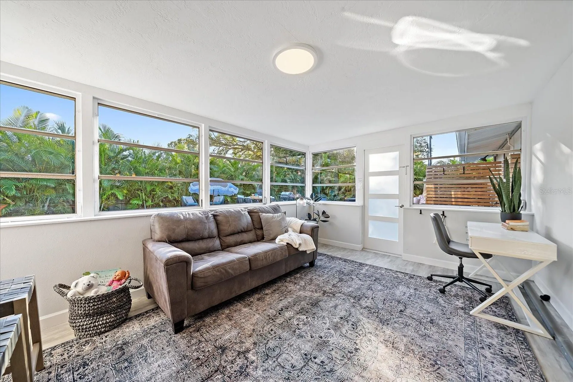 2438 Wisteria Street Sarasota FL 34239