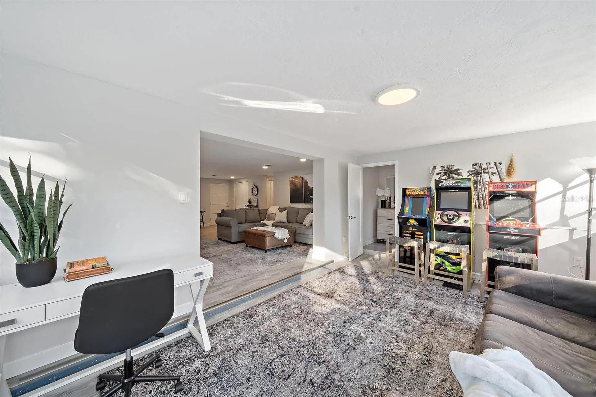 2438 Wisteria Street Sarasota FL 34239