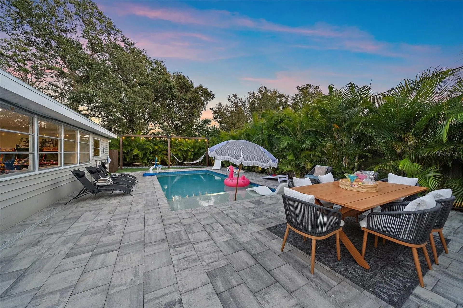 2438 Wisteria Street Sarasota FL 34239