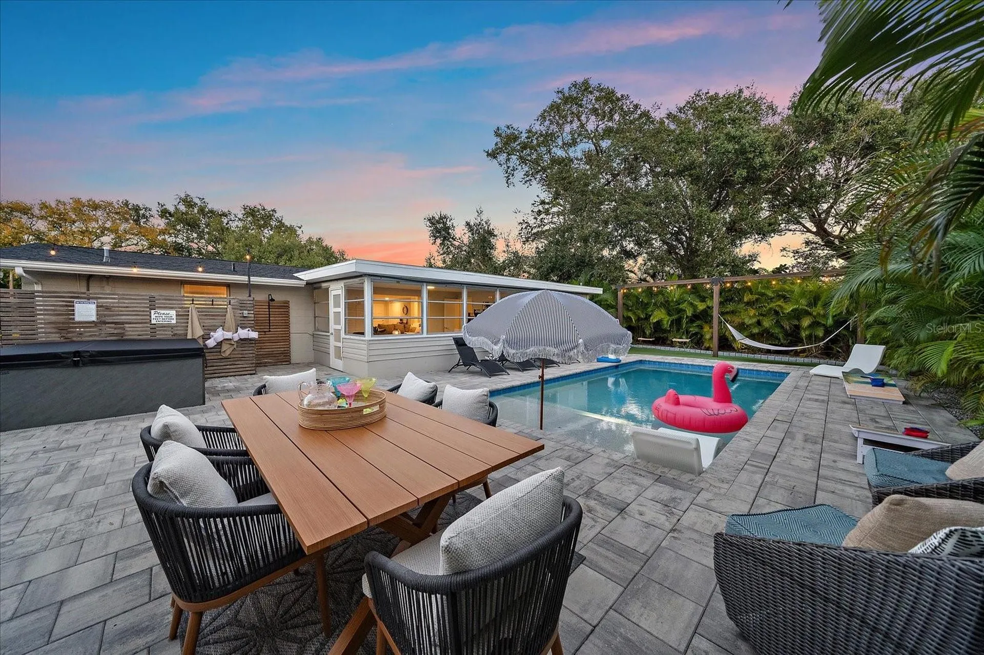 2438 Wisteria Street Sarasota FL 34239