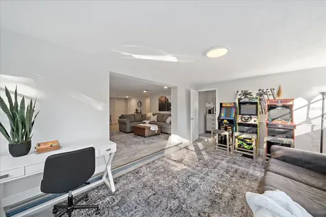 2438 Wisteria Street Sarasota FL 34239