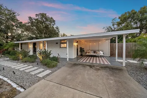 2438 Wisteria Street Sarasota FL 34239