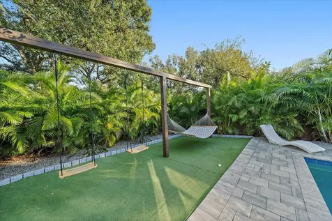 2438 Wisteria Street Sarasota FL 34239