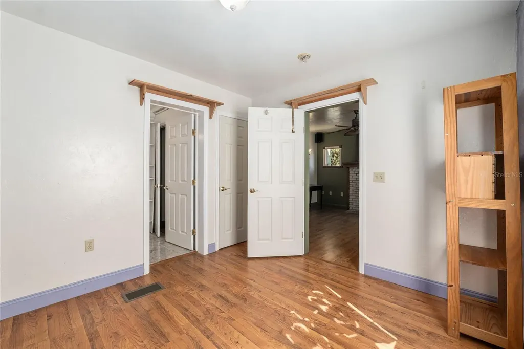 20707 Park Avenue Dunnellon FL 34431