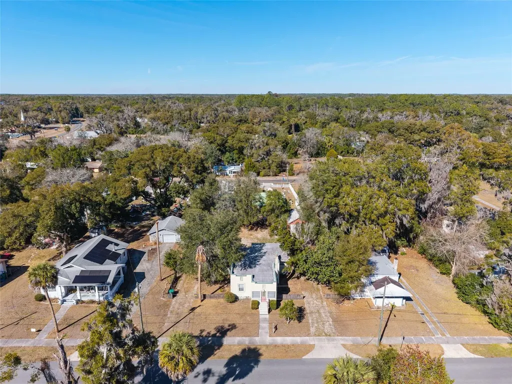 20707 Park Avenue Dunnellon FL 34431