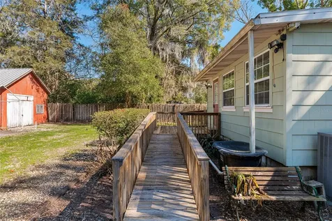 20707 Park Avenue Dunnellon FL 34431