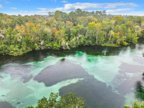 20707 Park Avenue Dunnellon FL 34431
